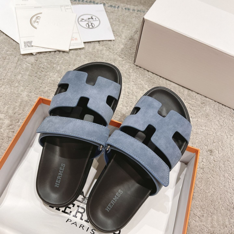 H**mes slippers